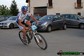 15/06/11 Azzano d'Asti (AT) - 1° prova "Giro del Barbarossa" in staffetta 2011